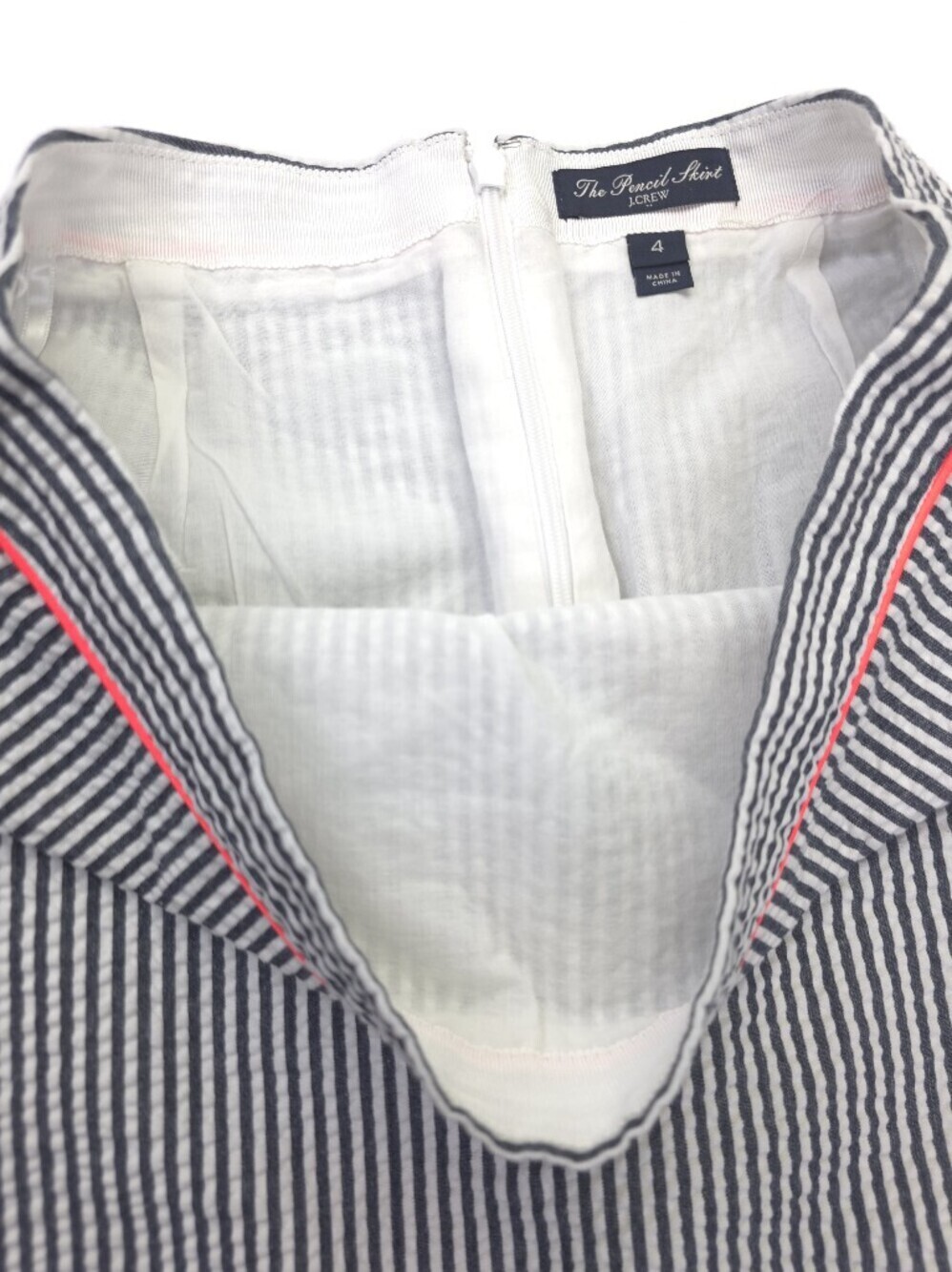 J. Crew Navy and White Pinstripe Pencil Skirt with Coral Trim Seersucker Sz 4 - Picture 4 of 8